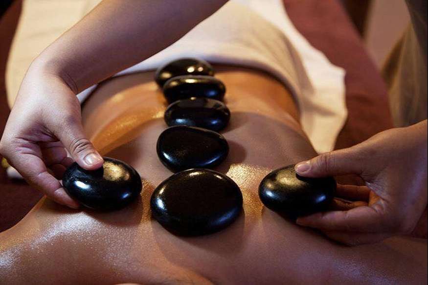 Ghế massage trị liệu mô phỏng liệu pháp massage trị liệu Đông y truyền thống.