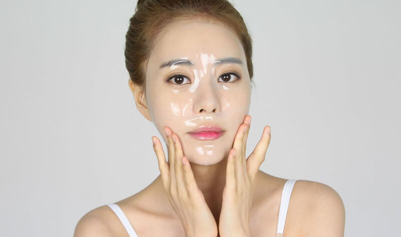 Không cần phải rửa lại mặt khi đắp mặt nạ collagen