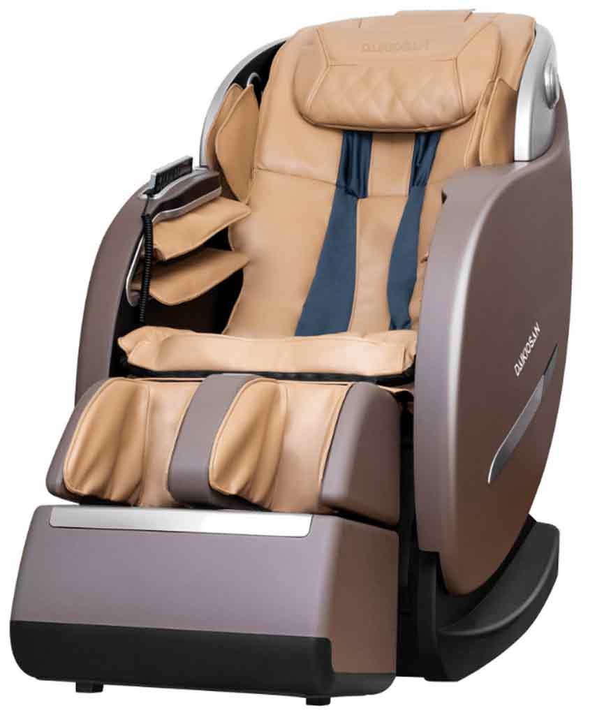 Dòng ghế massage toàn thân 3D có mức giá dao động khoảng 70 - 110 triệu đồng.