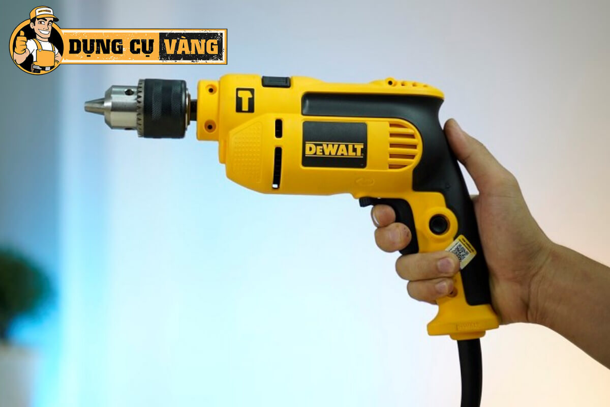 Mẫu máy khoan động lực hãng DeWalt