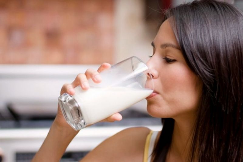 Góc giải đáp: Nên uống sữa tăng cân khi nào? Sáng sớm hay tối là tốt?